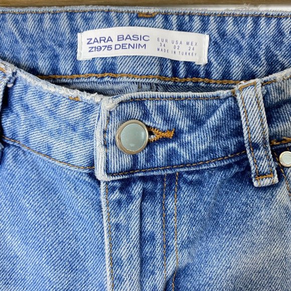 Zara Distressed Medium Wash Denim Straight Leg Jeans - Picture 5 of 11